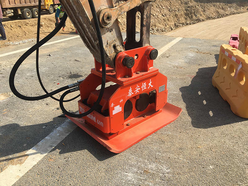 挖機振動夯 挖機振動夯
